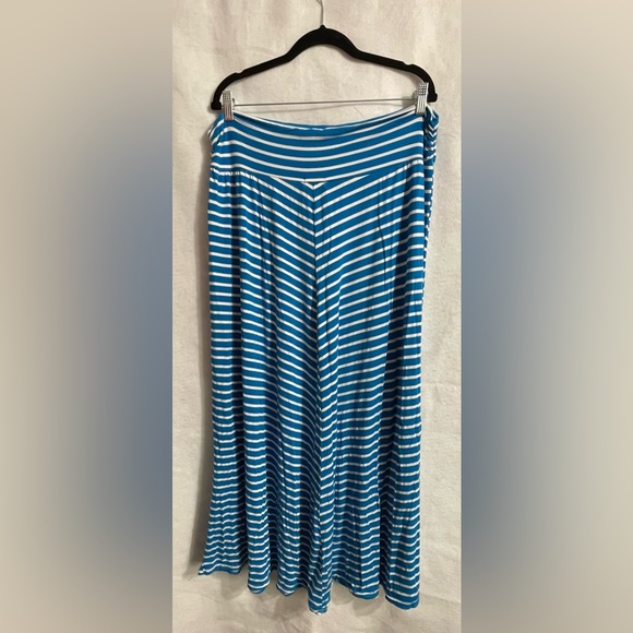 Cato Blue & White Long Maxi Skirt - Picture 2 of 5